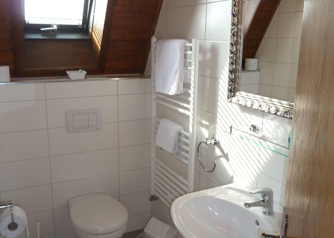 Gasthof Adler Guettingen Guttingen Dış mekan fotoğraf